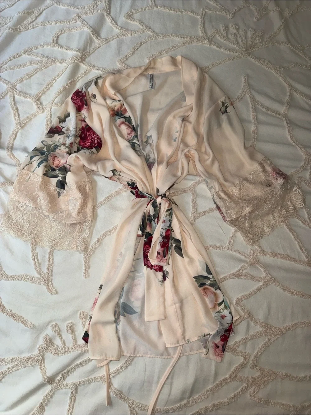 Flora Nikrooz Delphine Robe - Picture 3 of 6